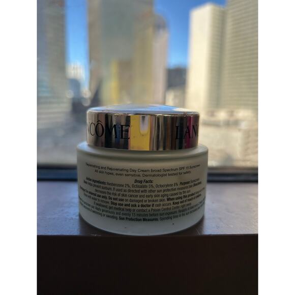 Lancôme Absolue Premium Bx SPF 15 Moisturizer Cream and Sunscreen Lotion - Picture 4 of 4